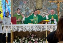 Uvođenje u službu novog župnika Željka Strnaka